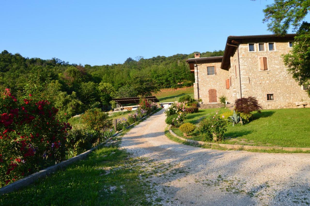 Cascina Valsorda Bed and Breakfast Concesio Eksteriør billede